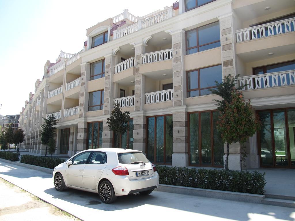 Varna South Bay Apartment Exterior photo